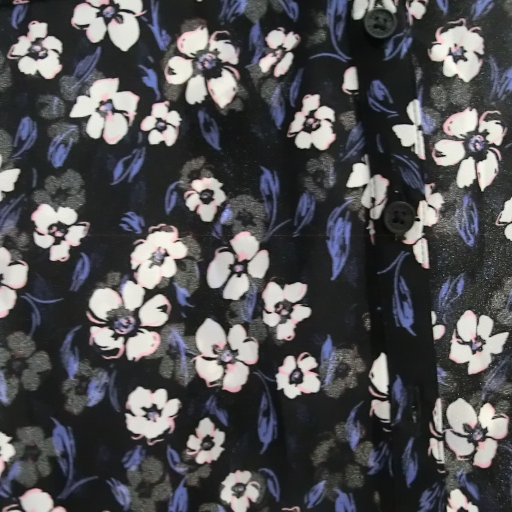 Floral button down shirt - Picture 2 of 4